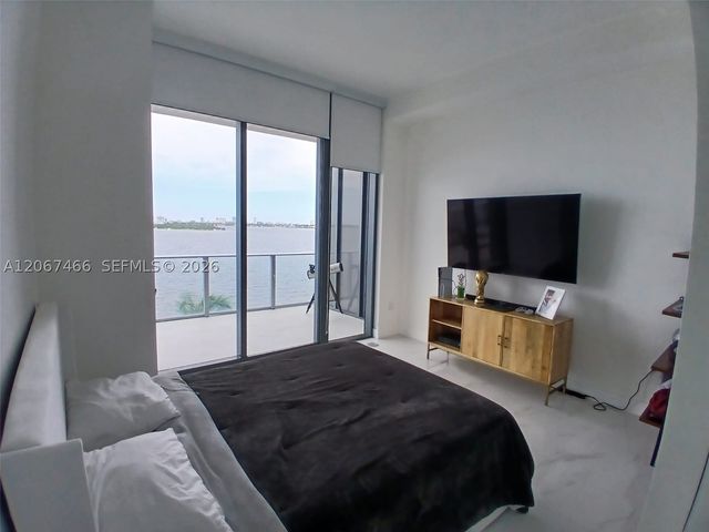 700 NE 24th St 204-A, Miami, FL 33137