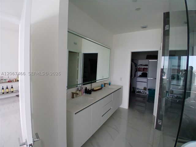 700 NE 24th St 204-A, Miami, FL 33137