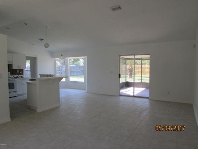 407 Delmonico Street NE, Palm Bay, FL 32907