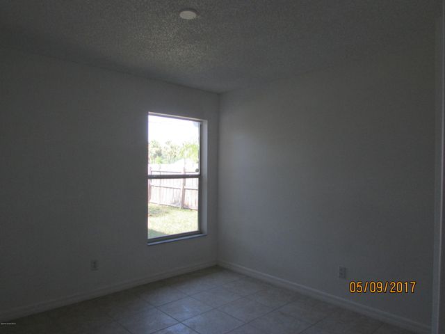 407 Delmonico Street NE, Palm Bay, FL 32907