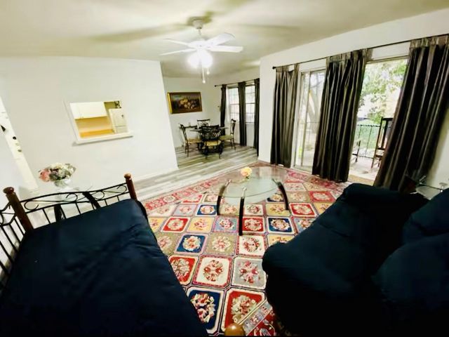 7900 Westheimer Road 220, Houston, TX 77063