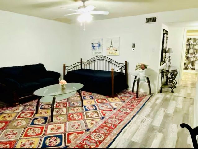 7900 Westheimer Road 220, Houston, TX 77063
