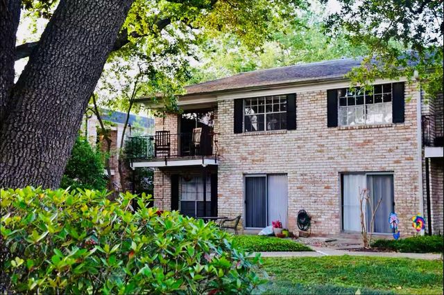 7900 Westheimer Road 220, Houston, TX 77063