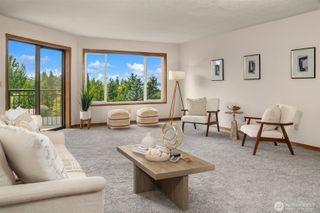 1071 4th Avenue S #302, Edmonds, WA 98020