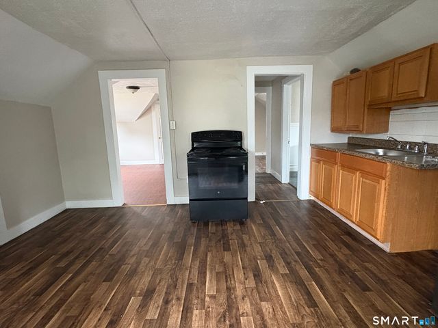 56 N First Street 3, Meriden, CT 06451