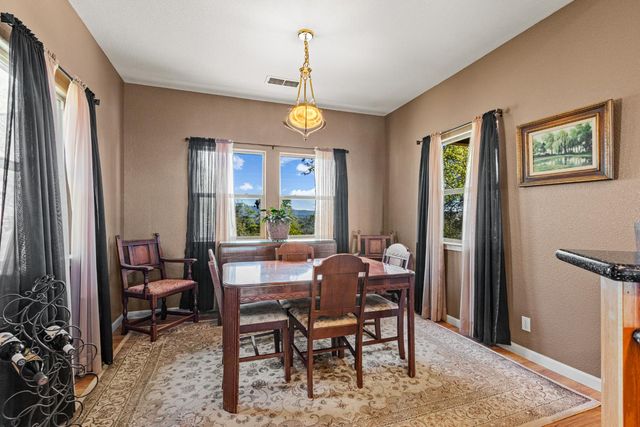 13555 Jessica Way, Browns Valley, CA 95918