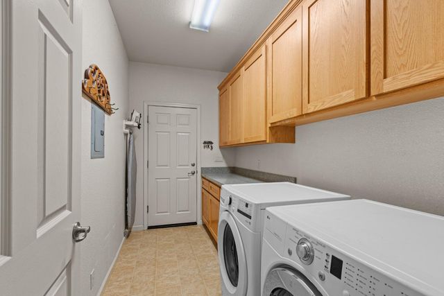 13555 Jessica Way, Browns Valley, CA 95918