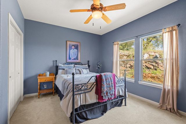13555 Jessica Way, Browns Valley, CA 95918
