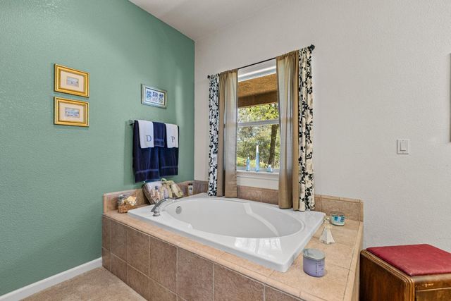 13555 Jessica Way, Browns Valley, CA 95918