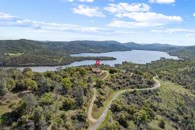 13555 Jessica Way, Browns Valley, CA 95918