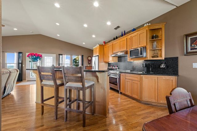 13555 Jessica Way, Browns Valley, CA 95918