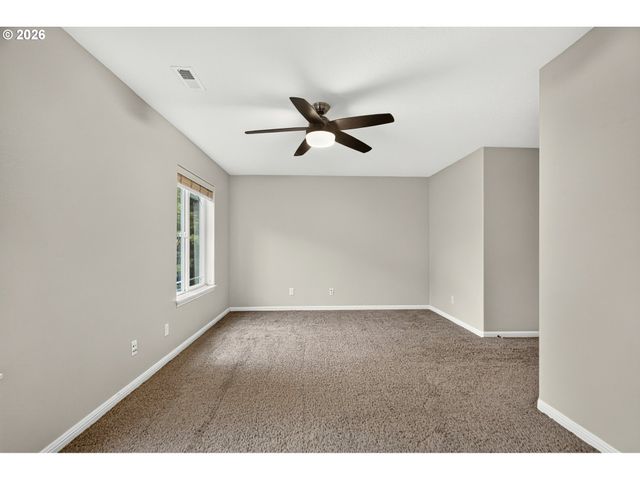 17000 Nw GABLES CREEK Ln, Beaverton, OR 97006