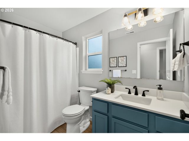 17000 Nw GABLES CREEK Ln, Beaverton, OR 97006