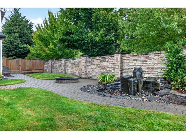 17000 Nw GABLES CREEK Ln, Beaverton, OR 97006