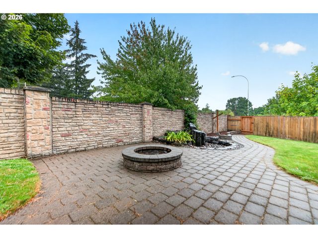 17000 Nw GABLES CREEK Ln, Beaverton, OR 97006