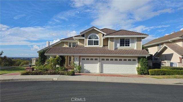 8 Miranda, Irvine, CA 92603