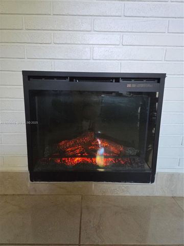 301 SW 5TH ST, Hallandale Beach, FL 33009