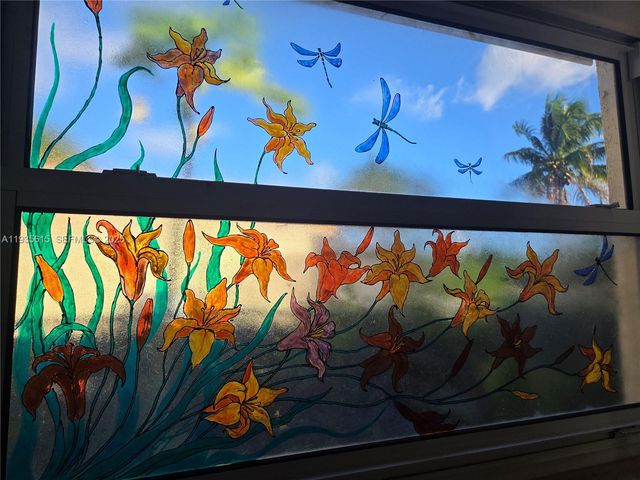 301 SW 5TH ST, Hallandale Beach, FL 33009