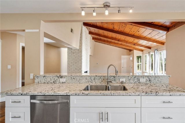 4535 Avocado Boulevard, La Mesa, CA 91941