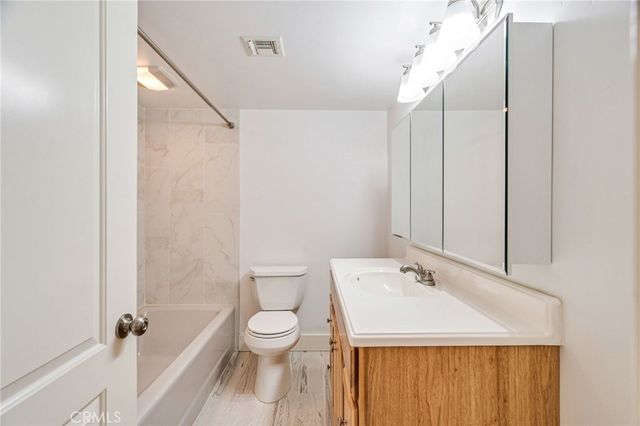 4535 Avocado Boulevard, La Mesa, CA 91941