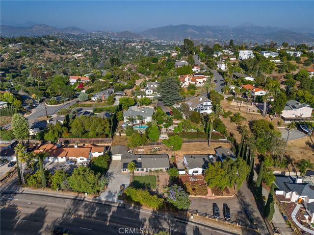 4535 Avocado Boulevard, La Mesa, CA 91941