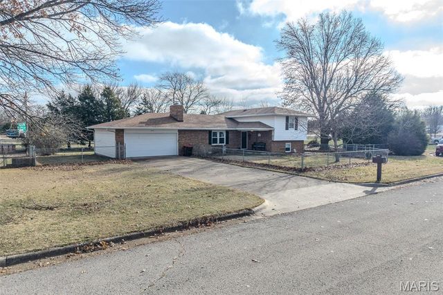 1618 Finn Drive, Lebanon, MO 65536