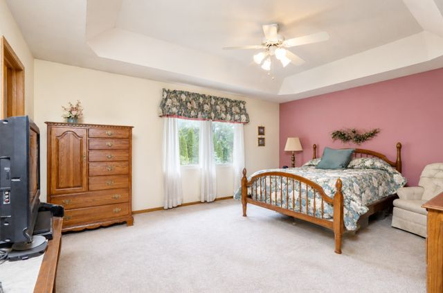 5091 Plumwood Drive, West Des Moines, IA 50265