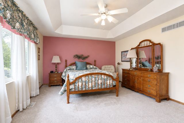 5091 Plumwood Drive, West Des Moines, IA 50265