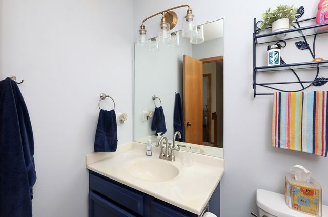 5091 Plumwood Drive, West Des Moines, IA 50265