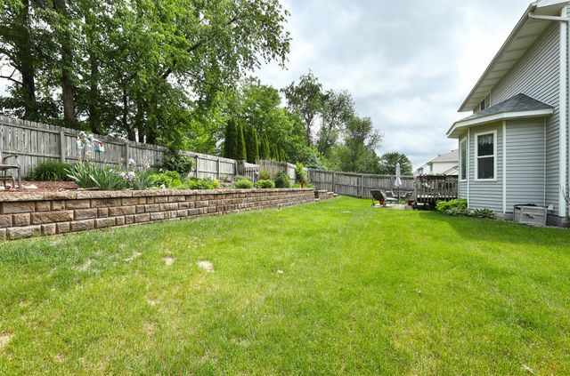 5091 Plumwood Drive, West Des Moines, IA 50265