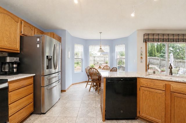 5091 Plumwood Drive, West Des Moines, IA 50265