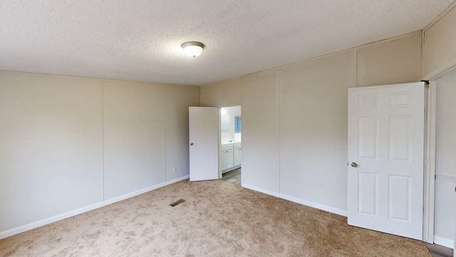 465 Sealy Wells Road, Cottonwood, AL 36320