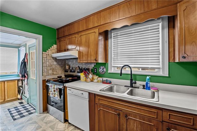 8546 Old Ocean View RD, Norfolk, VA 23503