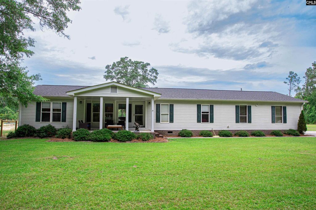 1640 Lawhorn Road, Cassatt, SC 29032
