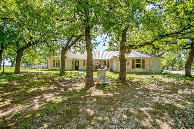 1755 S Fm 1655, Alvord, TX 76225