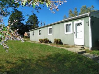 917 Richland Street B, High Point, NC 27260