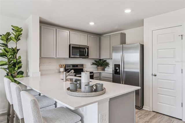 4353 BUTTERSCOTCH CIRCLE, Lakeland, FL 33811