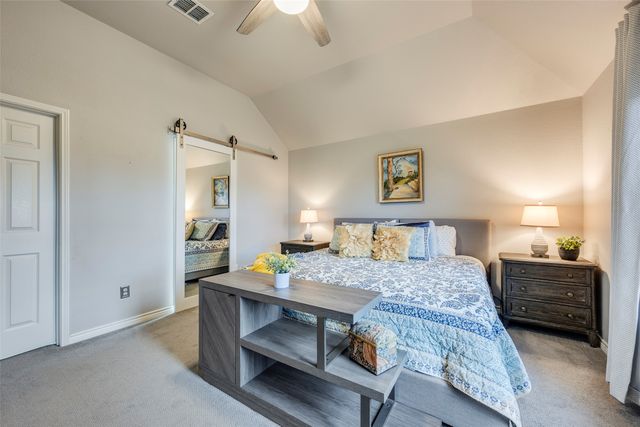 15625 Gatehouse Drive, Fort Worth, TX 76262