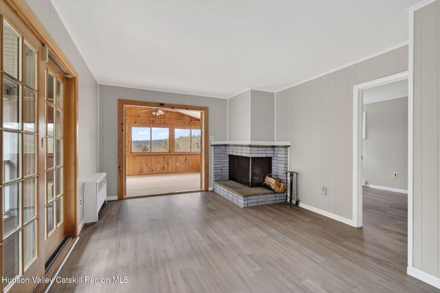 47 Meyers Road, Kingston, NY 12401