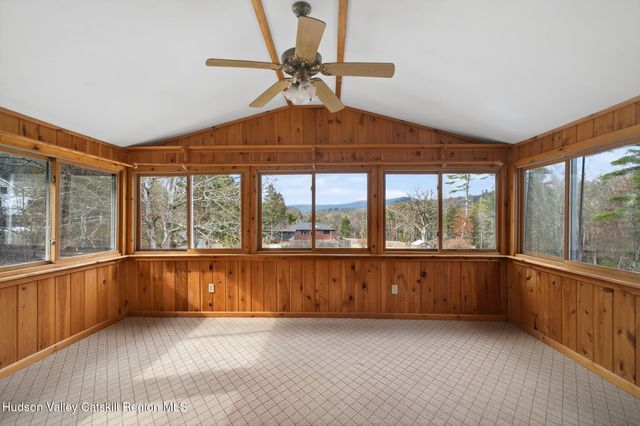 47 Meyers Road, Kingston, NY 12401