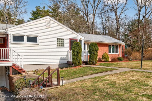 47 Meyers Road, Kingston, NY 12401