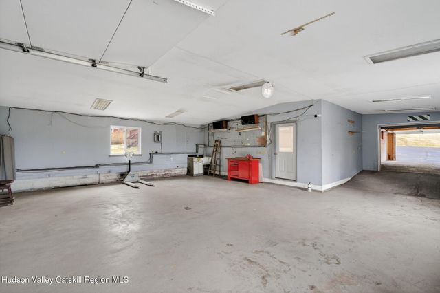 47 Meyers Road, Kingston, NY 12401