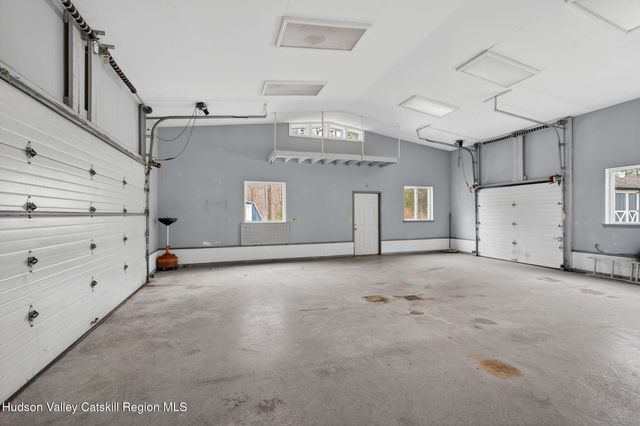 47 Meyers Road, Kingston, NY 12401