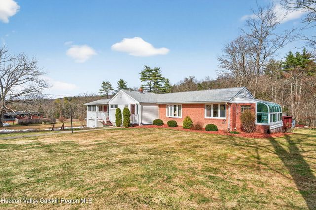 47 Meyers Road, Kingston, NY 12401