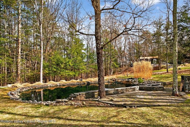 47 Meyers Road, Kingston, NY 12401