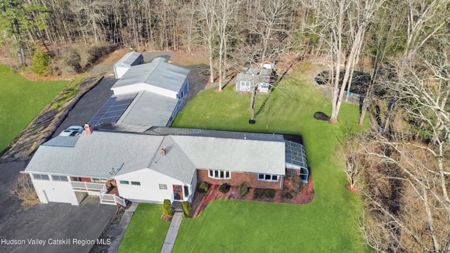 47 Meyers Road, Kingston, NY 12401