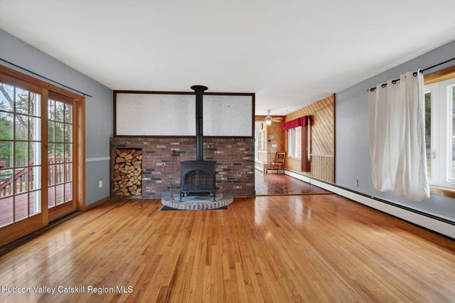 47 Meyers Road, Kingston, NY 12401