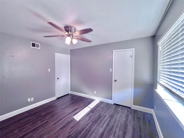 3500 Tangle Brush Drive 104, The Woodlands, TX 77381