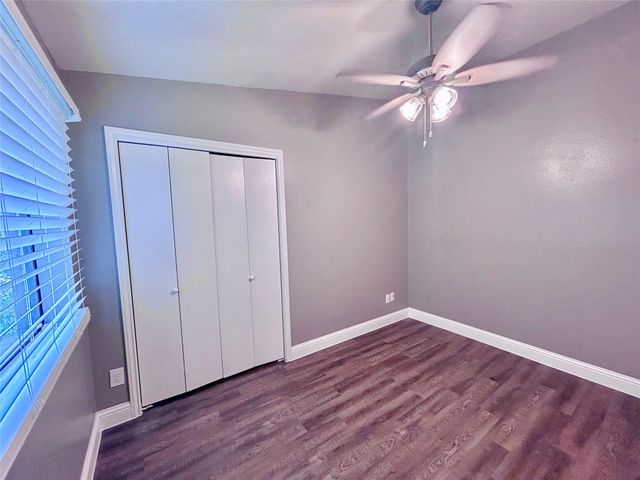 3500 Tangle Brush Drive 104, The Woodlands, TX 77381