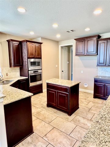 28654 Clear Woods Drive, Spring, TX 77386
